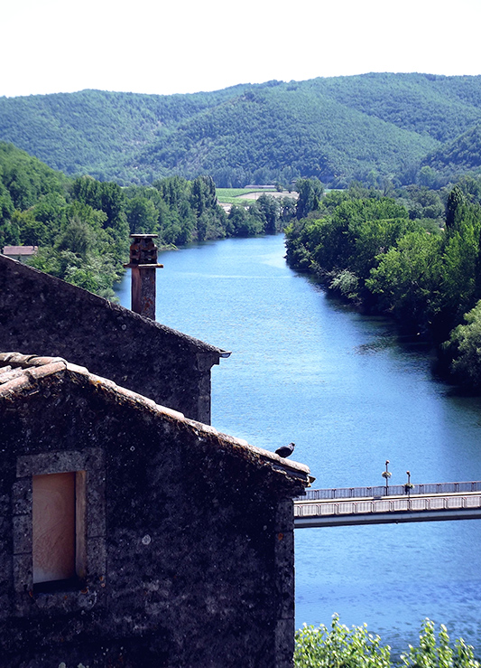 Puy L'Evêque - Crédit photo:  Segala75 - Own work, CC BY-SA 3.0, https://commons.wikimedia.org/w/index.php?curid=15747459