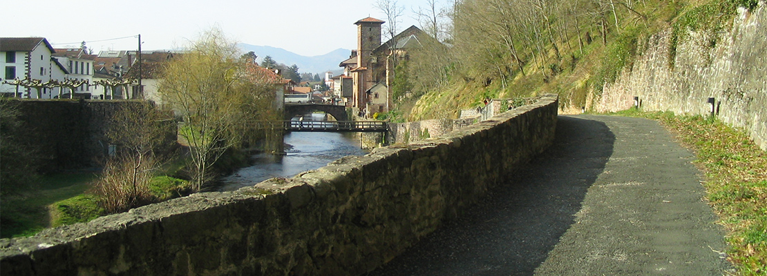 Aux abords de Saint-Jean-Pied-de-Port