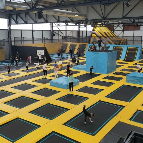 Trampoline en Gironde