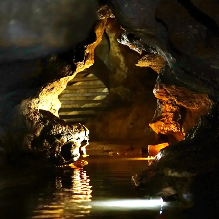 Grotte Célestine