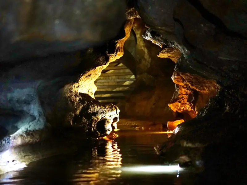 Grotte Célestine