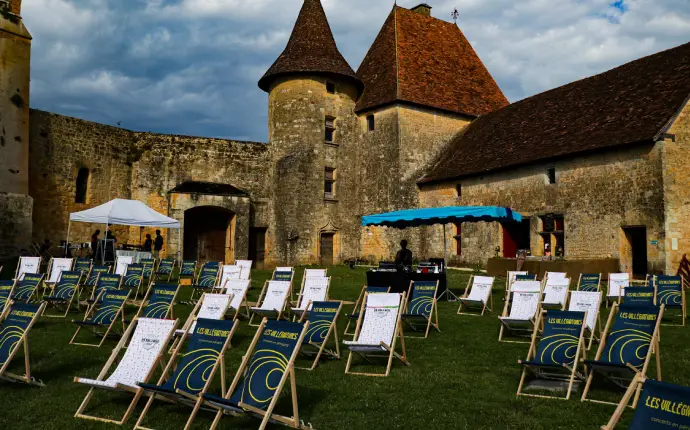 Les Villégiatures
