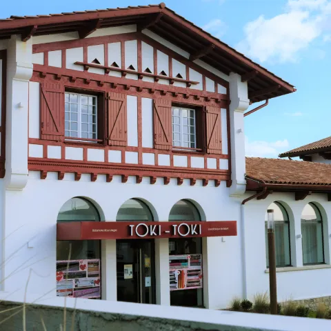 biblioth&egrave;ques des Pyr&eacute;n&eacute;es-Atlantiques